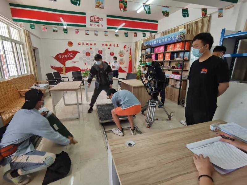 追星女孩心理学分析报告：铁西区广告片拍摄公司揭秘饭圈应援式传播逻辑